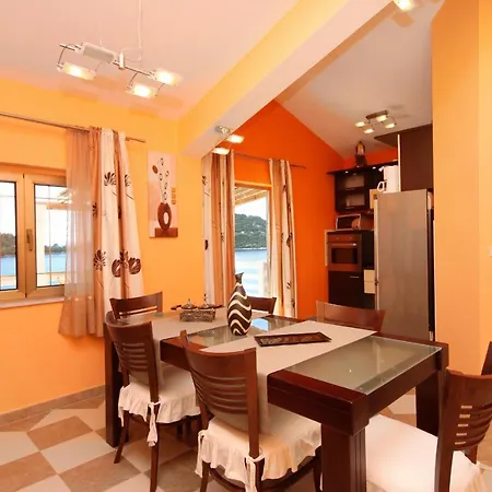 By The Sea Karbuni, Korcula - 9308 * Prizba