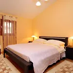 아파트 By The Sea Karbuni, Korcula - 9308 *