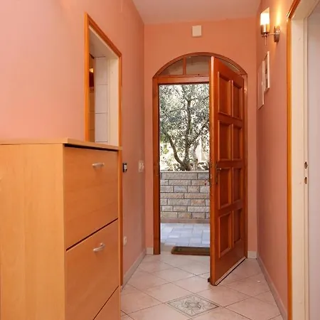 Apartment By The Sea Karbuni, Korcula - 9308